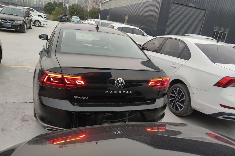 Used Volkswagen Magotan 2025 Zhongxiang Version 280TSI DSG Comfort Edition