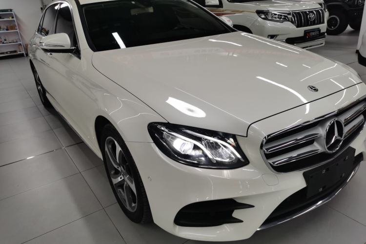 Used Mercedes-Benz E-Class 2018 Facelift E 200 L Sport 4MATIC
