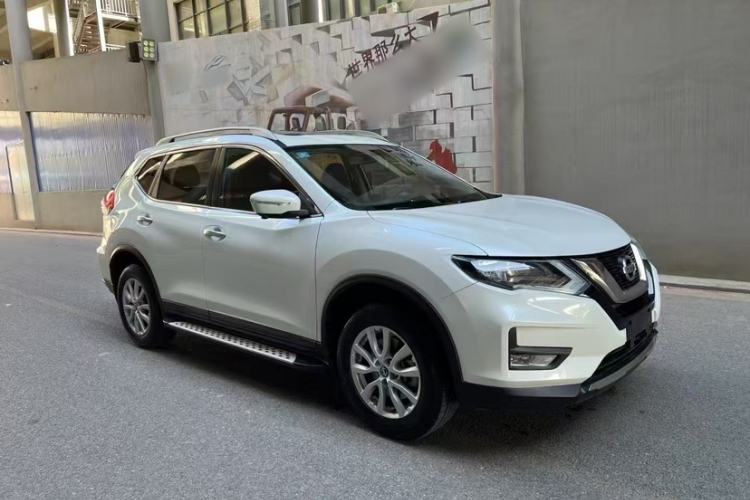 Used Nissan X-Trail 2017 2.0L CVT 7-Seater Comfort Edition 2WD

