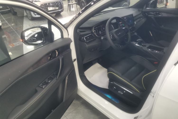 Used Lynk & Co 06 2023 Remix 1.5T Dynamic Halo