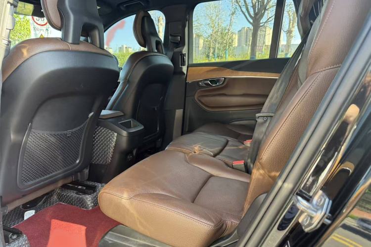 Used Volvo XC90 2021 B5 SmartDrive Luxury Edition 5-seater
