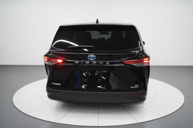 Used Toyota Sienna 2023 2.5L Hybrid Comfort Edition