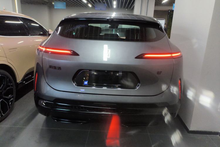 Used  07 2024 Max Extended-Range Edition
