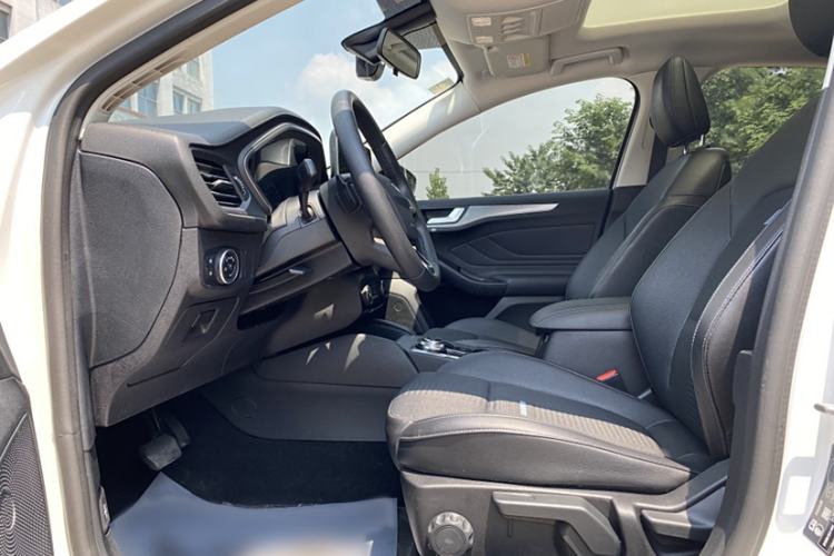 Used Ford Focus Active 2020 EcoBoost 180 Automatic Trendy Model
