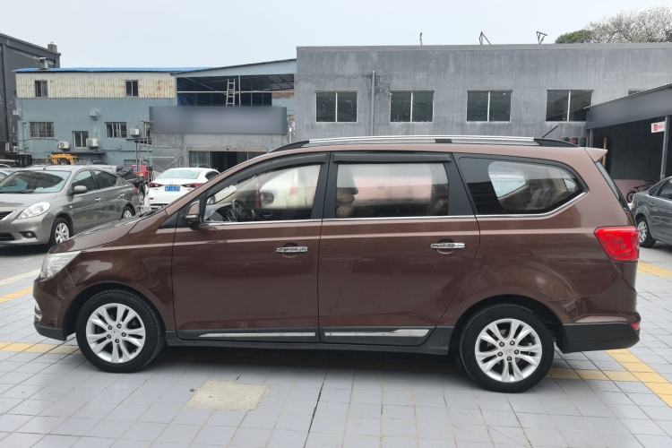 Used Baojun 730 2016 1.5L Manual Comfort Version 7 Seats China V Emission Standard