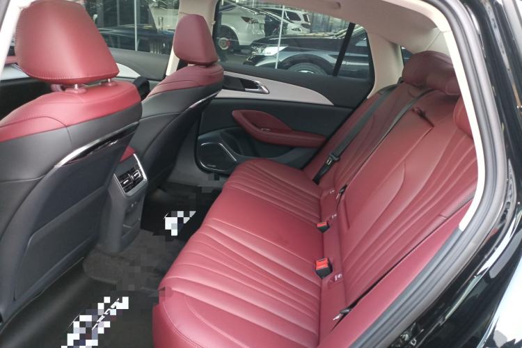 Used Hongqi H5 2025 1.5T DCT Qiyun 500 000th Unit Commemorative Edition
