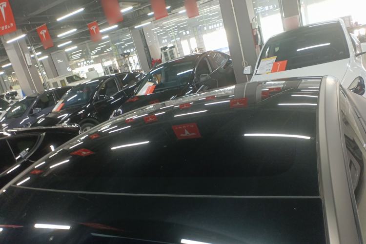 Used Tesla Model Y 2024 Rear-Wheel-Drive Version
