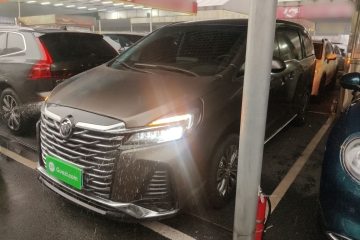 Used Buick GL8 2023 Land Executive Class Smart Enjoyment Model