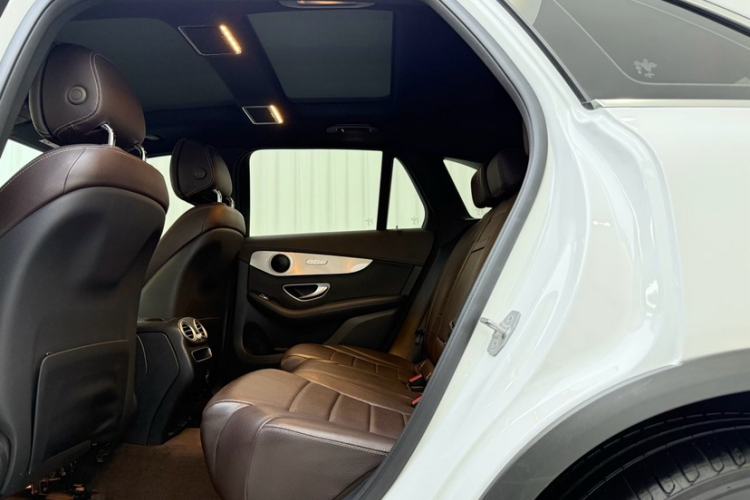 Used Mercedes-Benz GLC 2021 GLC 260 L 4MATIC Dynamic Edition
