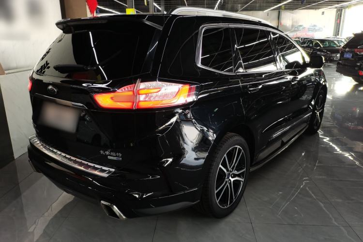 Used Ford Edge 2020 EcoBoost 245 Two-Wheel Drive Titanium 7-Seater
