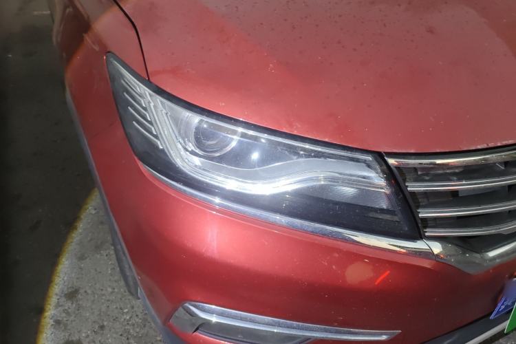 Used Roewe RX5 2016 20T Two-Wheel Drive Automatic Internet Smart Edition
