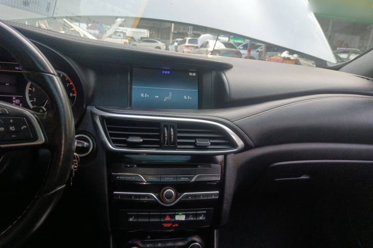 Used Infiniti QX30 2017 1.6T Two-Wheel-Drive Sport Edition
