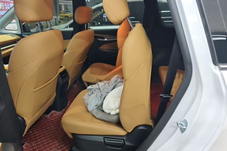 Used SAIC MAXUS Maxus G50 PHEV 2025 Leading Edition