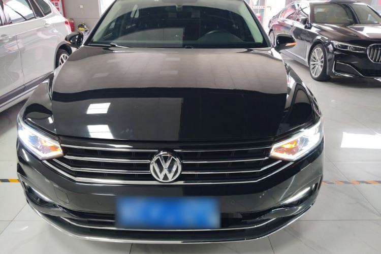 Used Volkswagen Magotan 2020 330TSI DSG Luxury Edition
