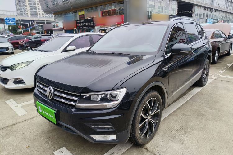 Used Volkswagen Tiguan L 2019 Revised 330TSI Automatic Two-Wheel Drive Smart & Luxury Edition China VI Standard