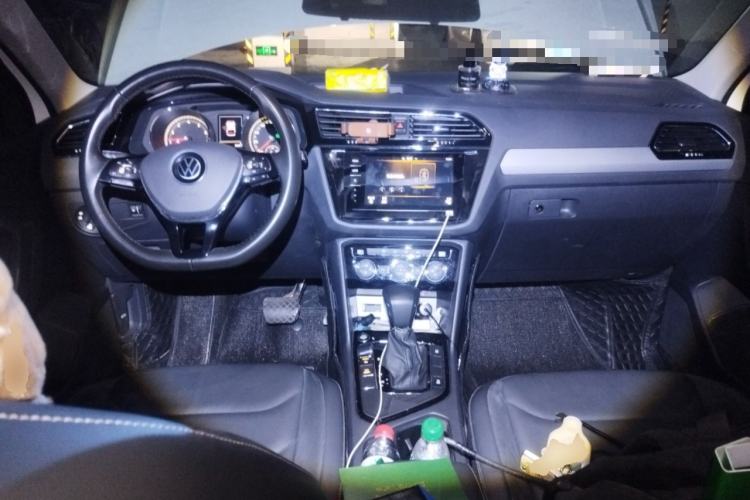 Used Volkswagen Tiguan L 2021 330TSI Automatic Two-Wheel Drive Smart Edition
