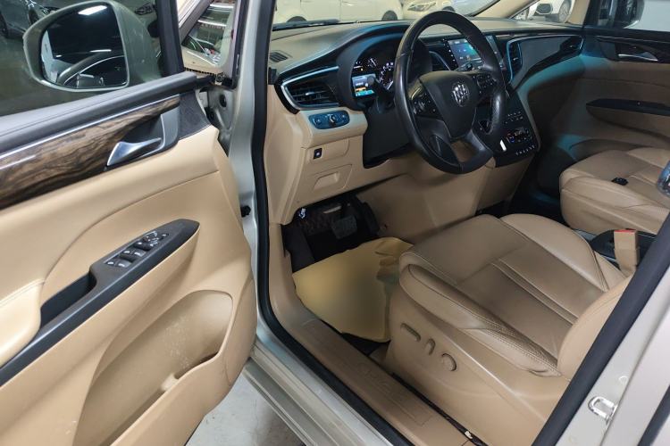 Used Buick GL8 2017 ES 28T Premium Version China V Standard
