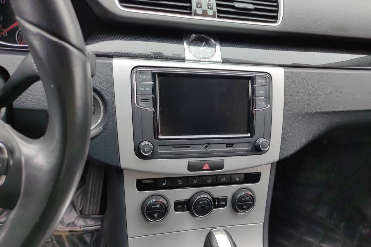 Used Volkswagen Magotan 2015 Facelift 1.8TSI Luxury Model
