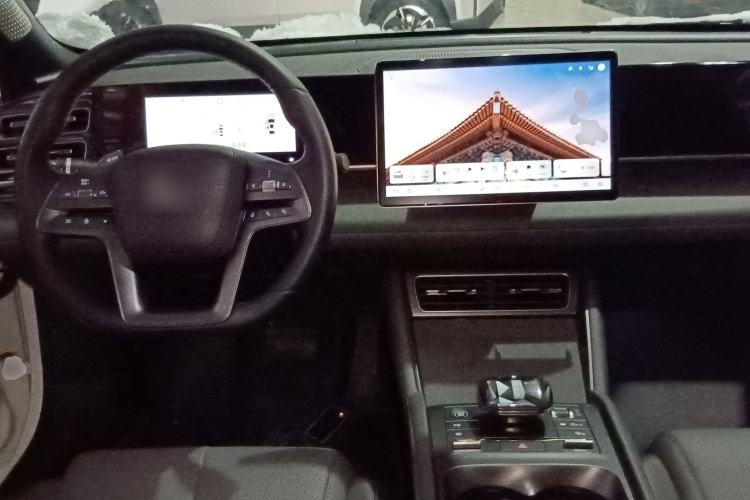 Used BYD Qin L 2025 DM-i Smart Drive 120KM Superior Model
