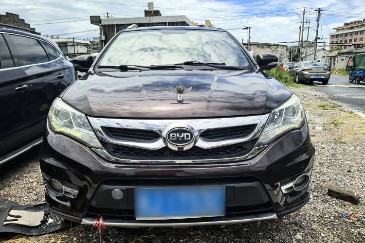Used BYD S7 2016 1.5T Manual Luxury Edition
