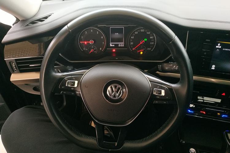 Used Volkswagen Passat 2020 280TSI Elite Edition China VI Standard
