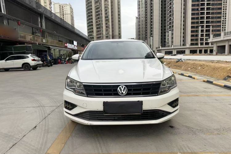 Used Volkswagen Jetta 2017 1.5L Automatic Fashion Model
