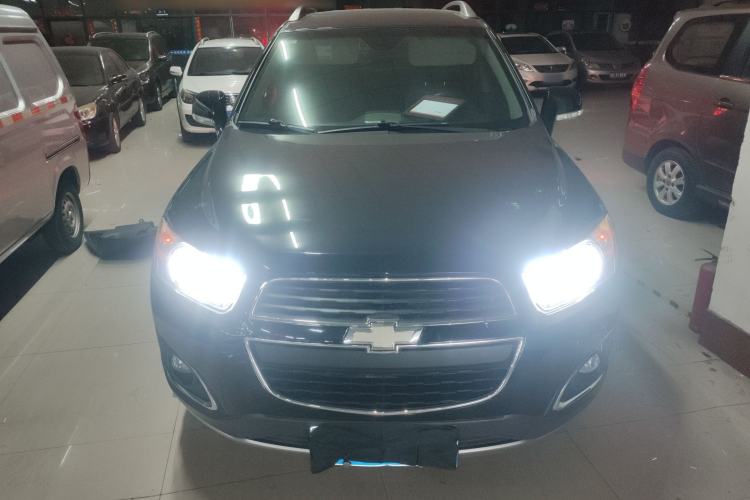 Used Chevrolet Captiva 2017 2.4L 4x4 Flagship Edition 7-Seater