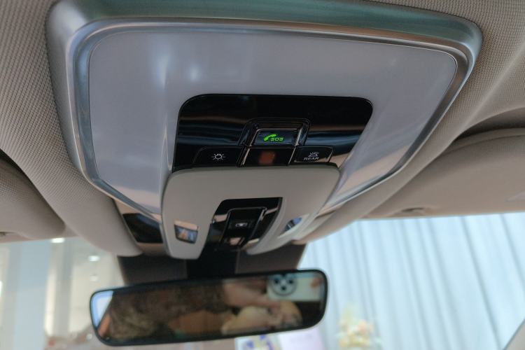 Used Hongqi H9 2024 2.0T Qichang Private Enjoyment Luxury Edition
