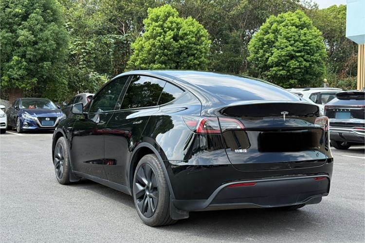 Used Tesla Model Y 2024 Rear-Wheel-Drive Version
