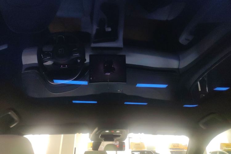 Used Zeekr 001 2024 WE Edition 100 kWh Rear-Drive
