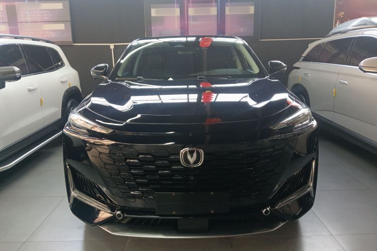 Used Changan UNI-K iDD 2022 Blue Whale iDD 130km 1.5T Prestige Model
