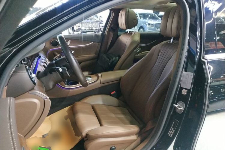 Used Mercedes-Benz E-Class 2023 Facelift E 260 L
