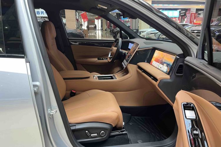 Used  L7 2025 EM-i 115km Exploration+ Edition