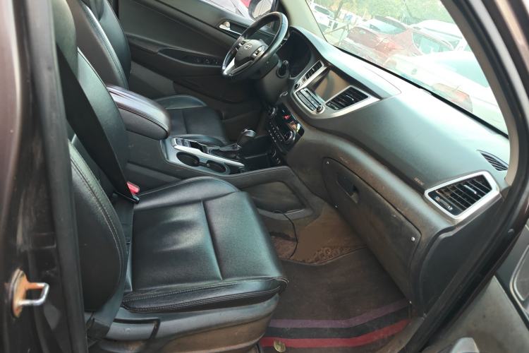 Used Hyundai Tucson 2015 1.6T Dual-Clutch Two-Wheel-Drive Smart Model