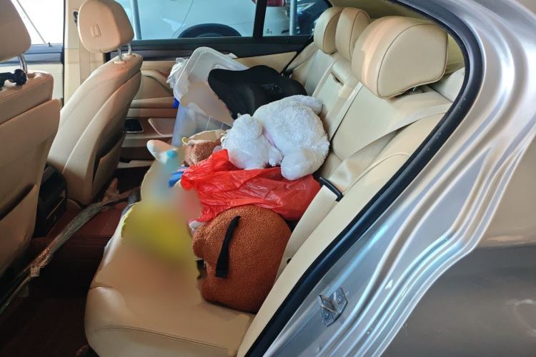 Used BMW 5 Series 2014 525Li Leading Model
