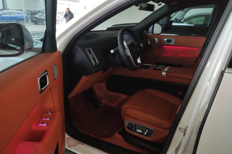 Used Li Auto L7 2023 Pro Model
