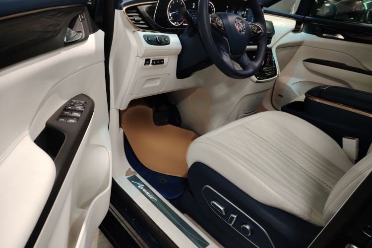 Used Buick GL8 2020 Avenir Avia Four-Seat Luxury Edition
