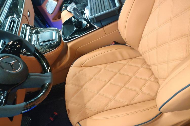 Used Mercedes-Benz Vito 2024 2.0T Elite Version 7 Seats
