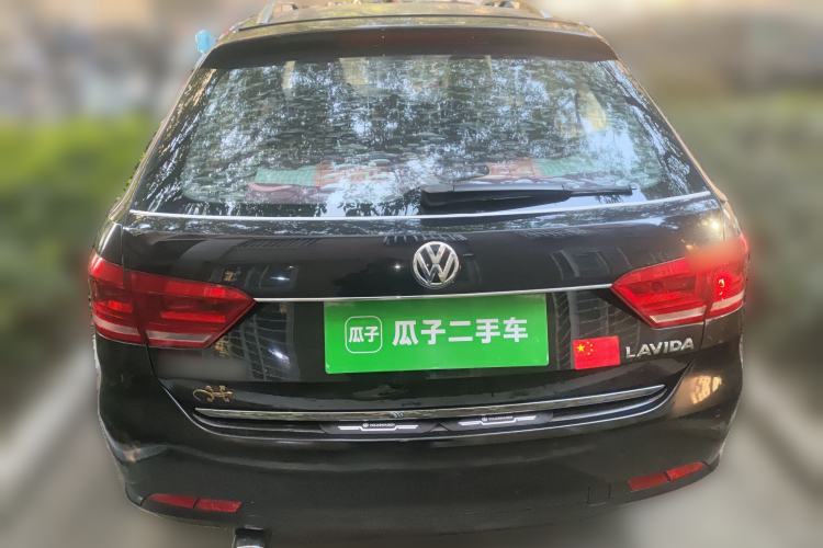 Used Volkswagen Gran Lavida 2013 1.6L Automatic Comfort Model