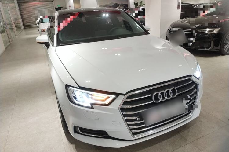Used Audi A3 2020 Restyled Sportback 35 TFSI Entry-Level China VI Emission Standard