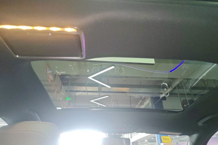 Used Mercedes-Benz E-Class New Energy 2022 Restyled E 350 e L Plug-in Hybrid Sports Sedan
