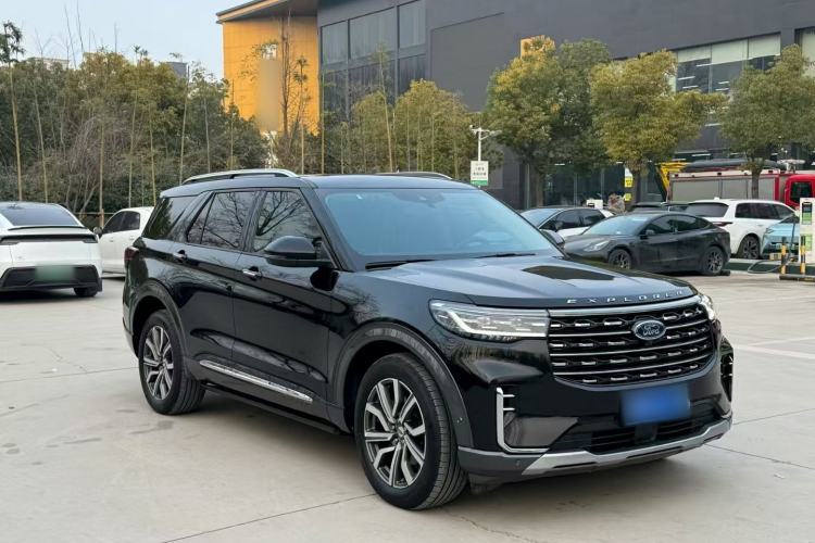 Used Ford Explorer 2023 EcoBoost 285 Four-Wheel Drive Titanium Edition 7-Seater