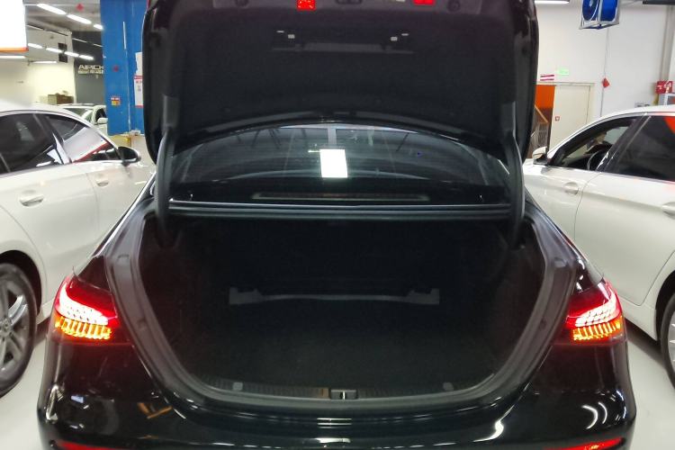 Used Mercedes-Benz E-Class 2023 Updated E 300 L Luxury Edition