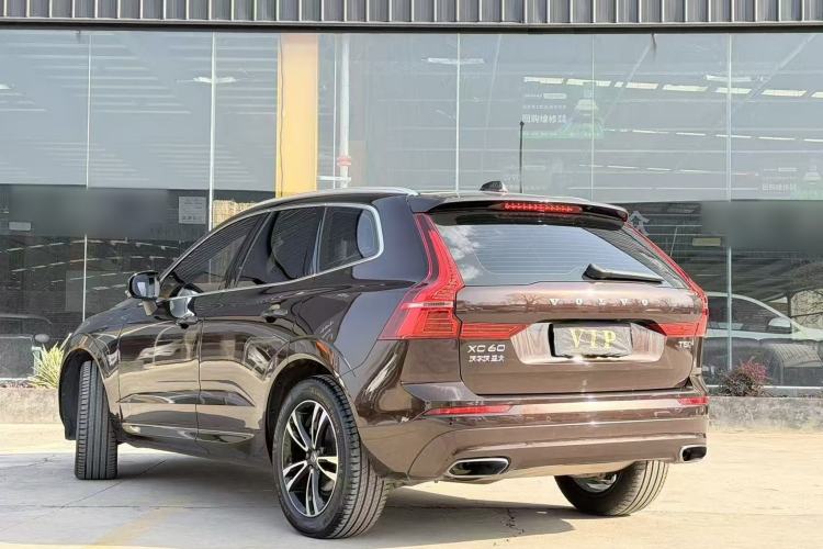 Used Volvo XC60 2019 T5 4x4 Smart Edition China V Standard
