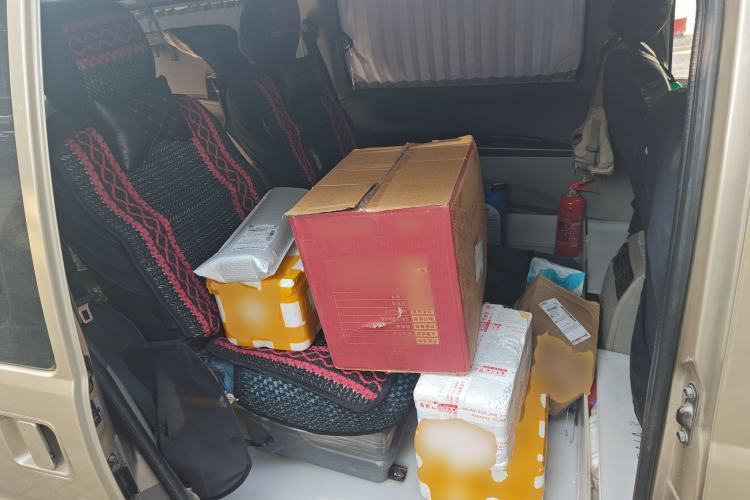 Used FORTHING Lingzhi 2016 M3L 1.6L 7-Seater Comfort Model
