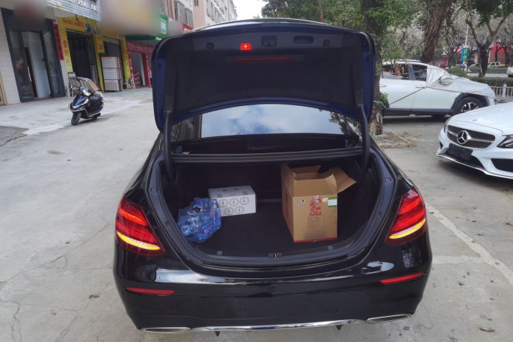 Used Mercedes-Benz E-Class 2020 Restyled E 300 L Sporty and Stylish Edition
