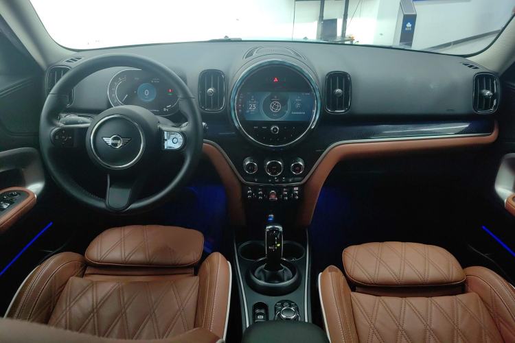 Used  Countryman 2022 Updated 2.0T COOPER S
