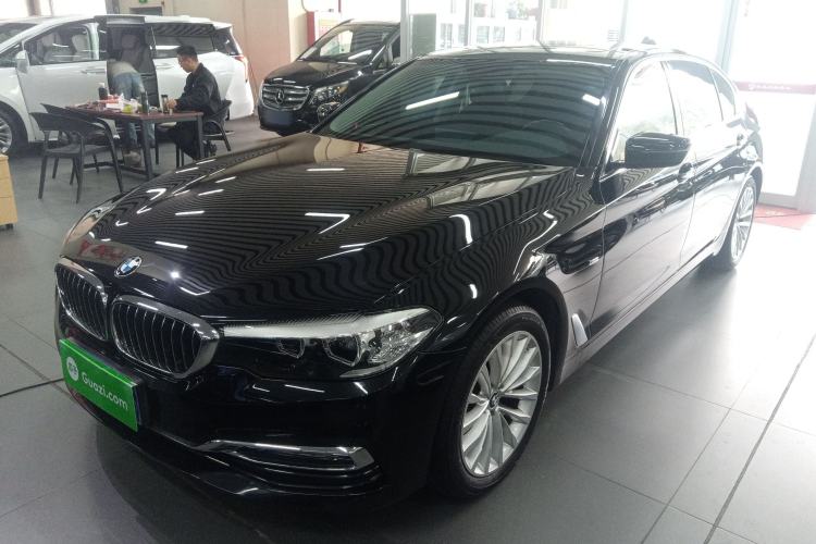 Used BMW 5 Series 2018 525Li Luxury Package