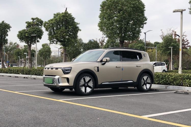 Used  #5 2024 Long-Range Journey Luxury Edition
