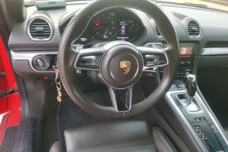 Used Porsche 718 2016 Cayman 2.0T